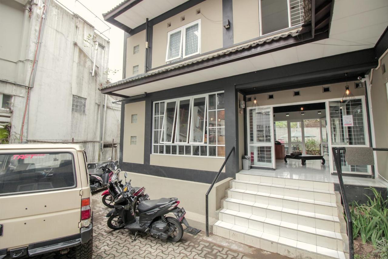Oyo 260 Home 33 Bandung Exteriör bild