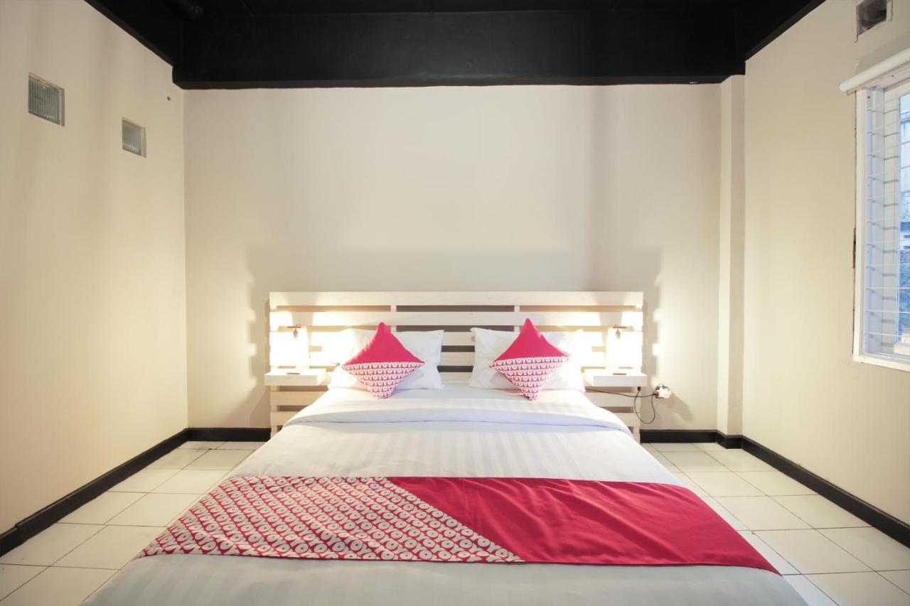 Oyo 260 Home 33 Bandung Exteriör bild