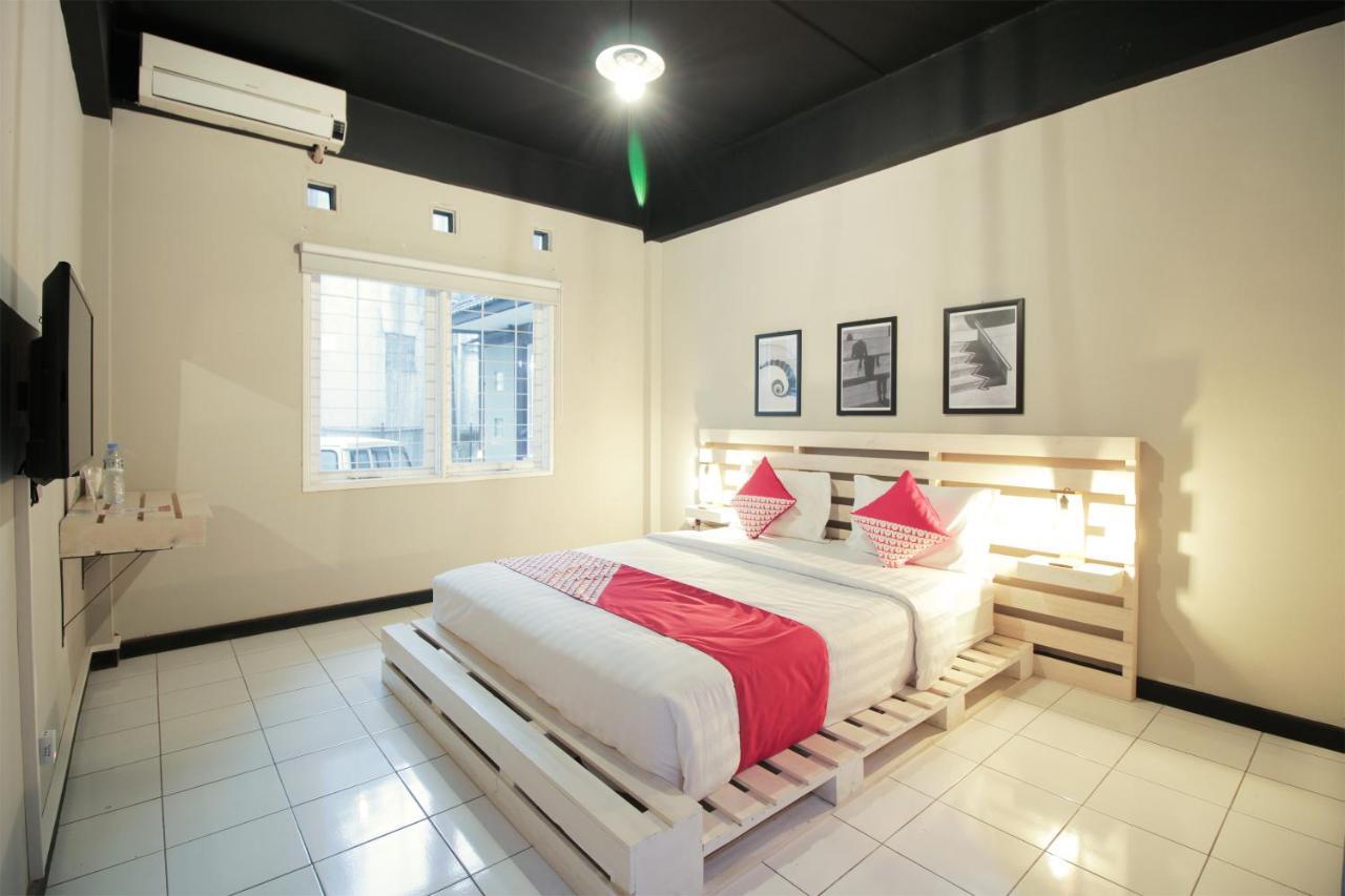 Oyo 260 Home 33 Bandung Exteriör bild